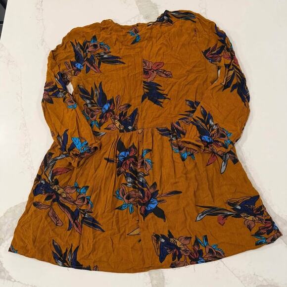 She + Sky Floral Tassle V-Neck Peasant Blouse Women’s Medium Mustard Yellow Boho - Picture 5 of 6